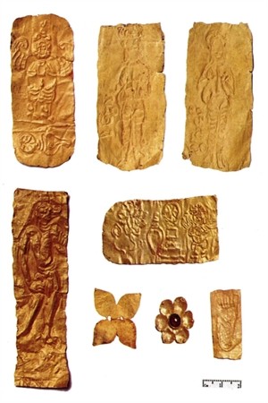 Many gold artifacts unearthed at the sites of Oc Eo, Oc Eo Town, An Giang Thoai Son (Source: tuoitre)